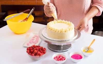 Top Cake Decorating Tips for Beginners