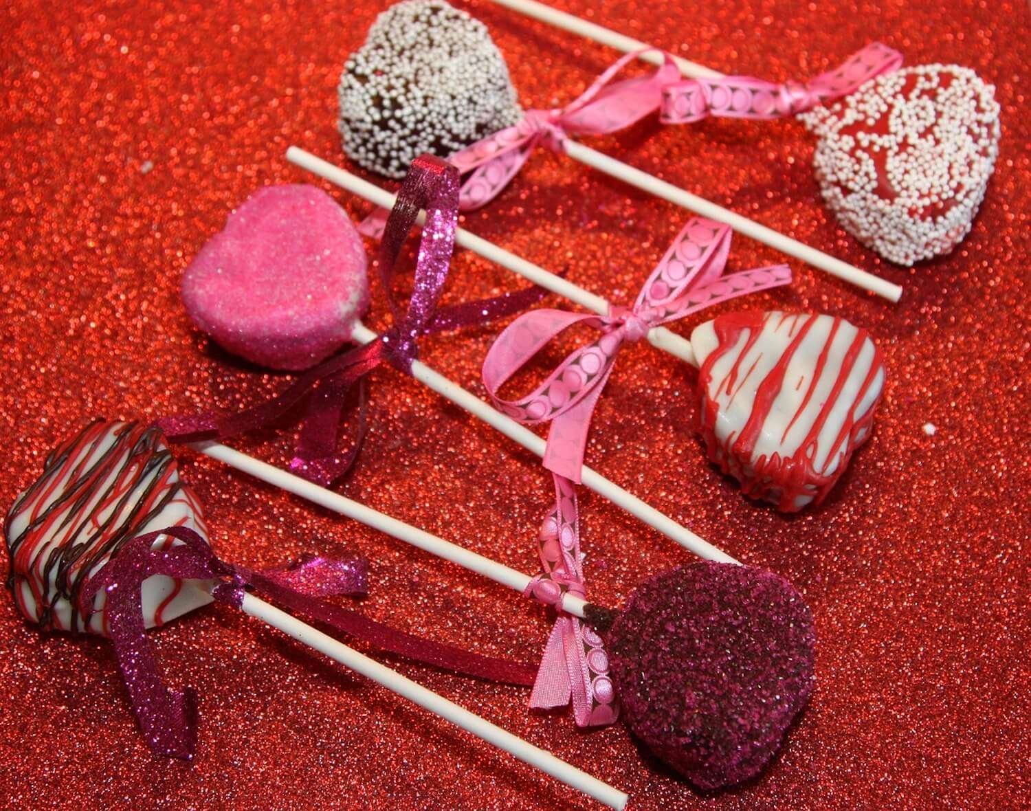 Creative Cake Pop Decorating Ideas / Bake Batter & Beyond