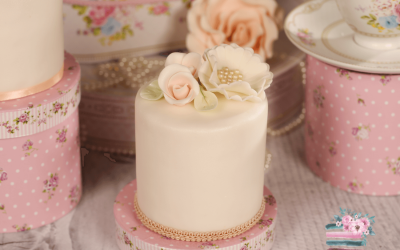 5 Mini Cake Decorating Ideas