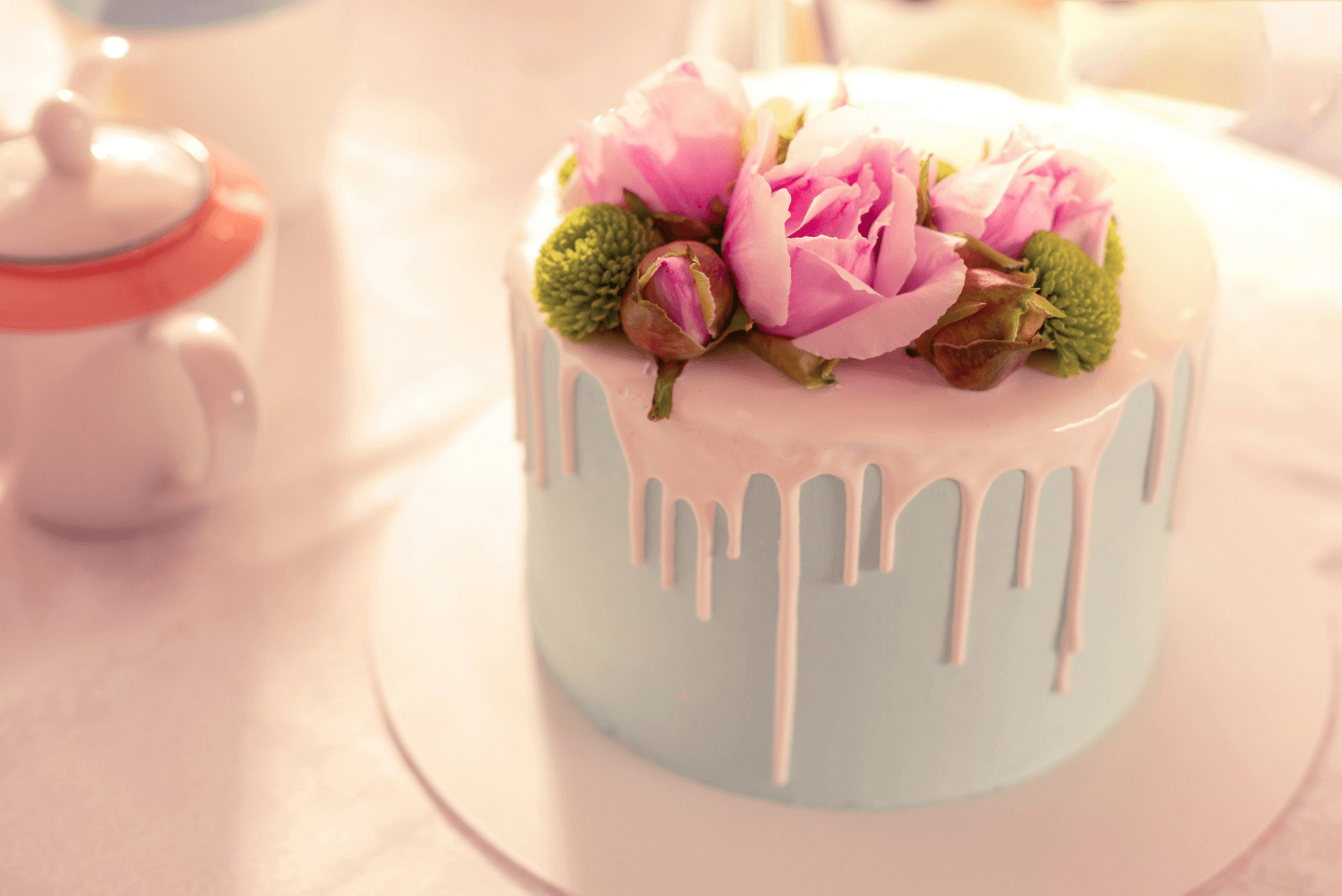 4 Round Cake Decorating Ideas for Stunning Results | Bake Batter and Beyond