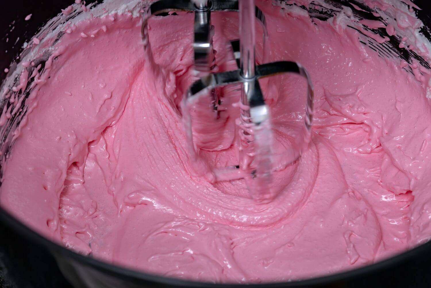 How to Fix Buttercream Separation: A Quick Guide | Bake Batter and Beyond