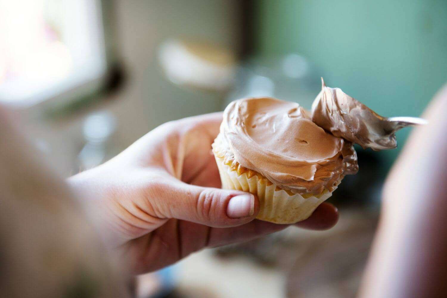 Understanding and Fixing Icing Colour Discolouration | Bake Batter and Beyond