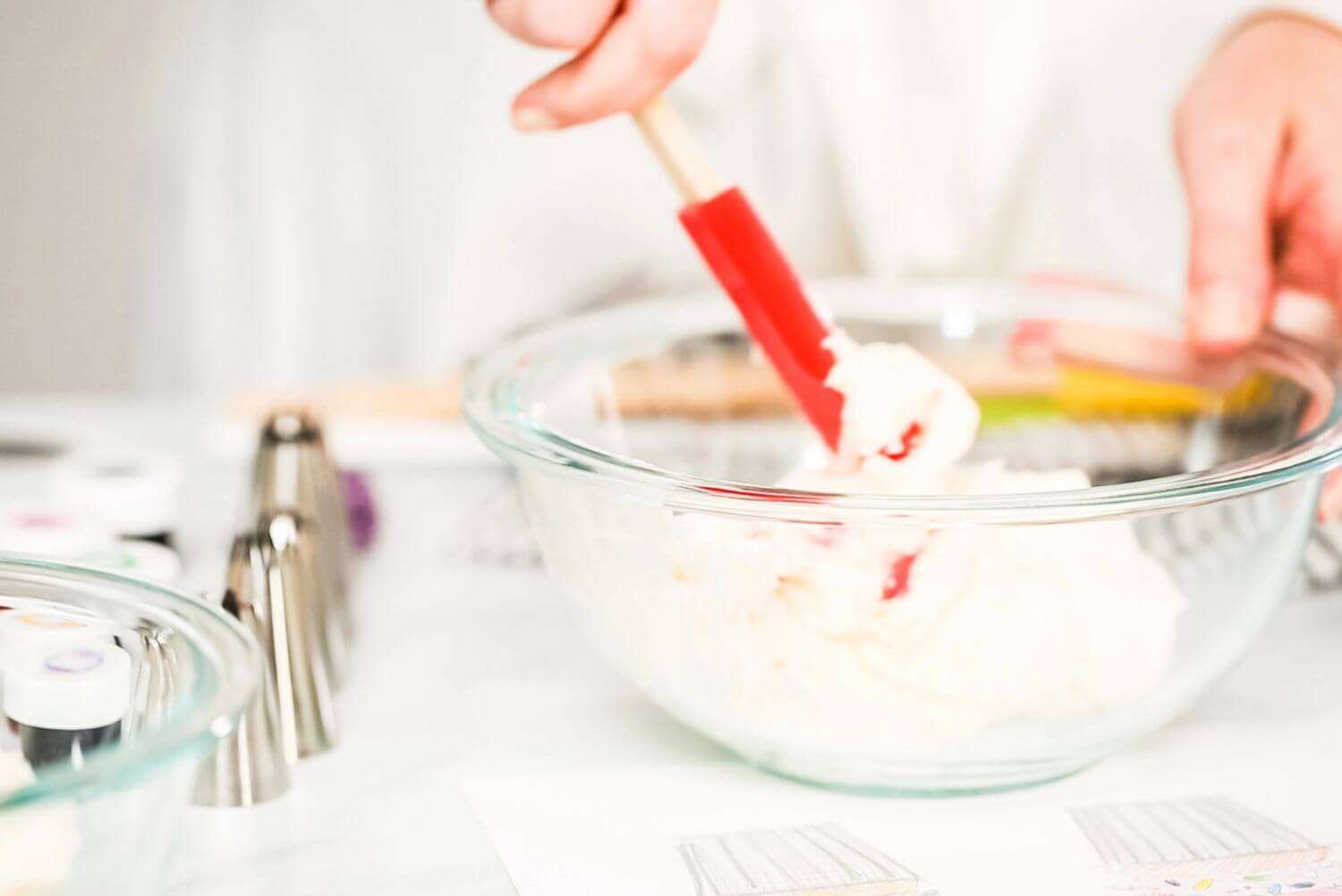 How to Save Curdled Buttercream: Tips and Tricks for Smooth Frosting | Bake Batter and Beyond