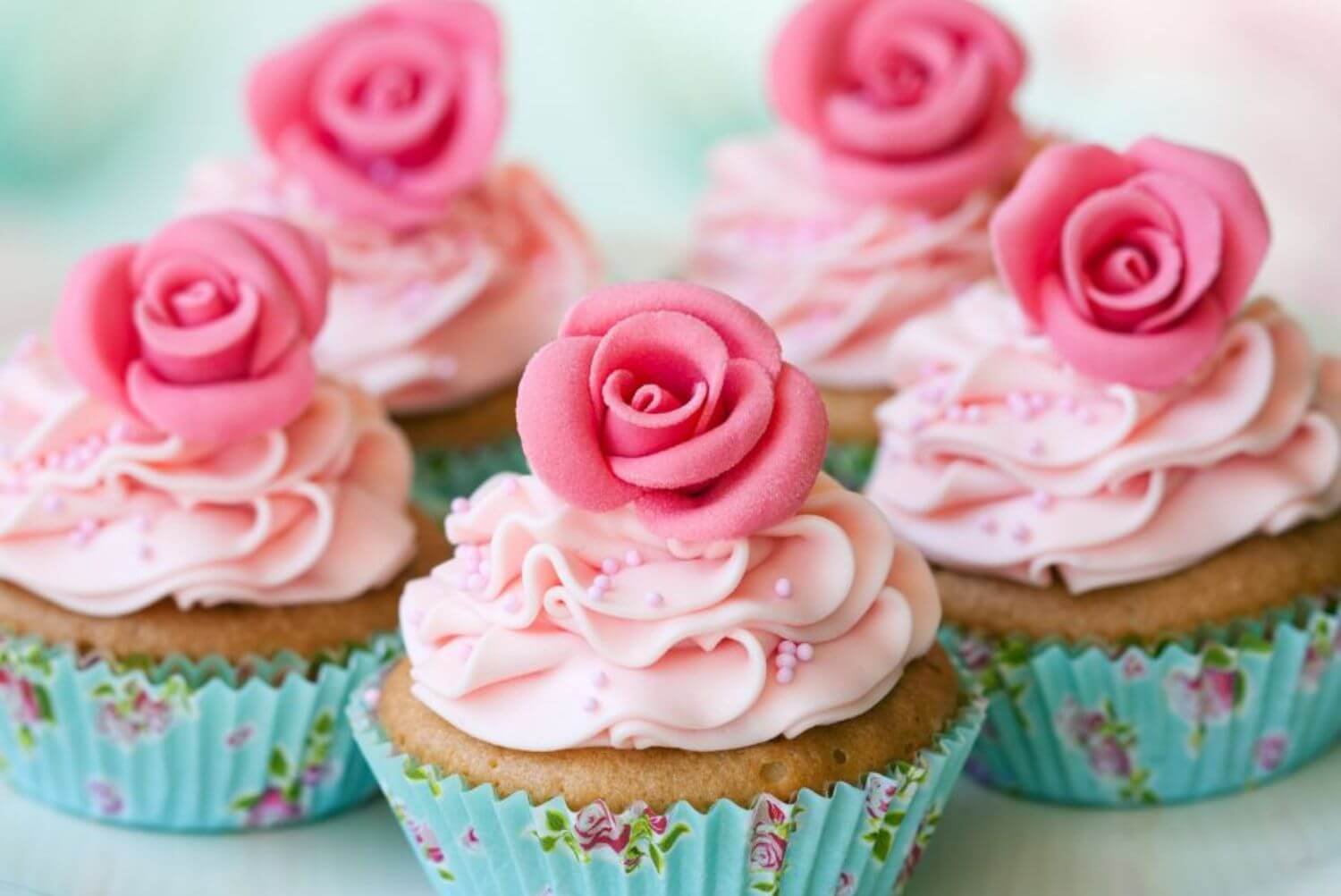 Preventing Sinking Cupcakes: Tips for Perfectly Baked Treats | Bake Batter and Beyond