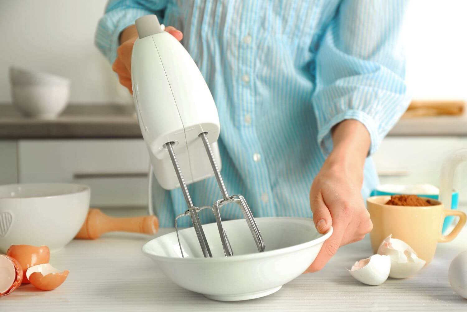 Best Handheld Mixers for Small Baking Projects in 2024 | Bake Batter and Beyond